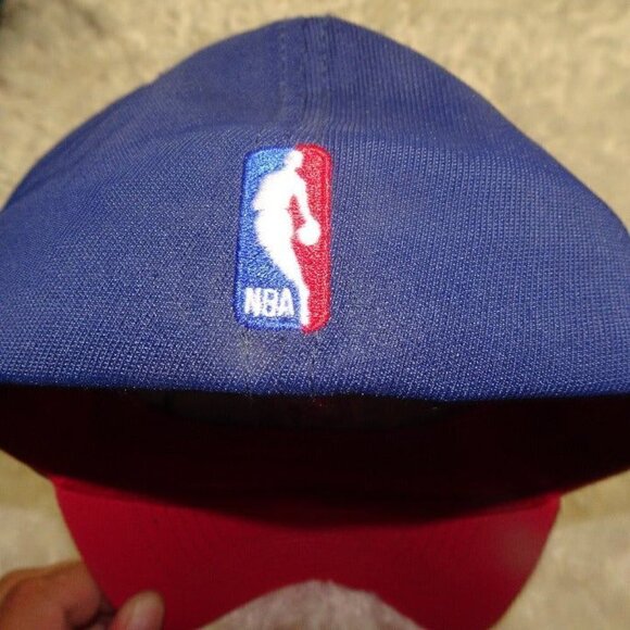 NBA Cleveland Cavaliers Adidas Blue Baseball Cap - Picture 4 of 9